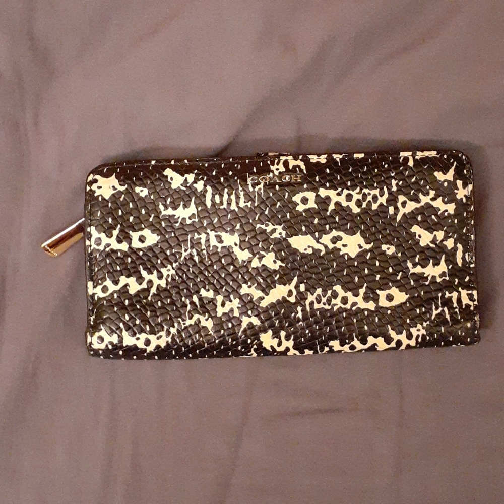 Coach wallet